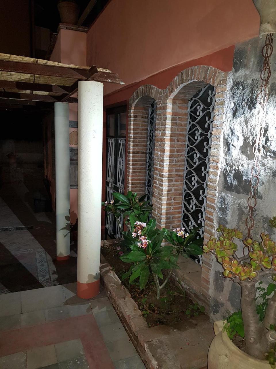 Original Sicily House Villa Santa Venerina Eksteriør billede