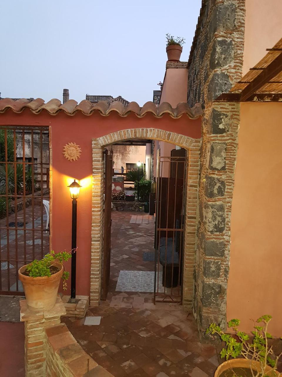 Original Sicily House Villa Santa Venerina Eksteriør billede